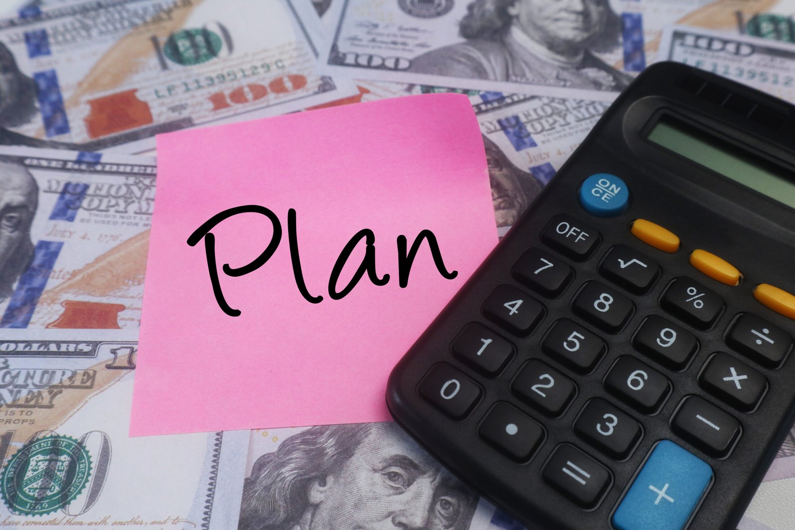 vecteezy strategic financial planning plan sticky note with us dollar 74175809