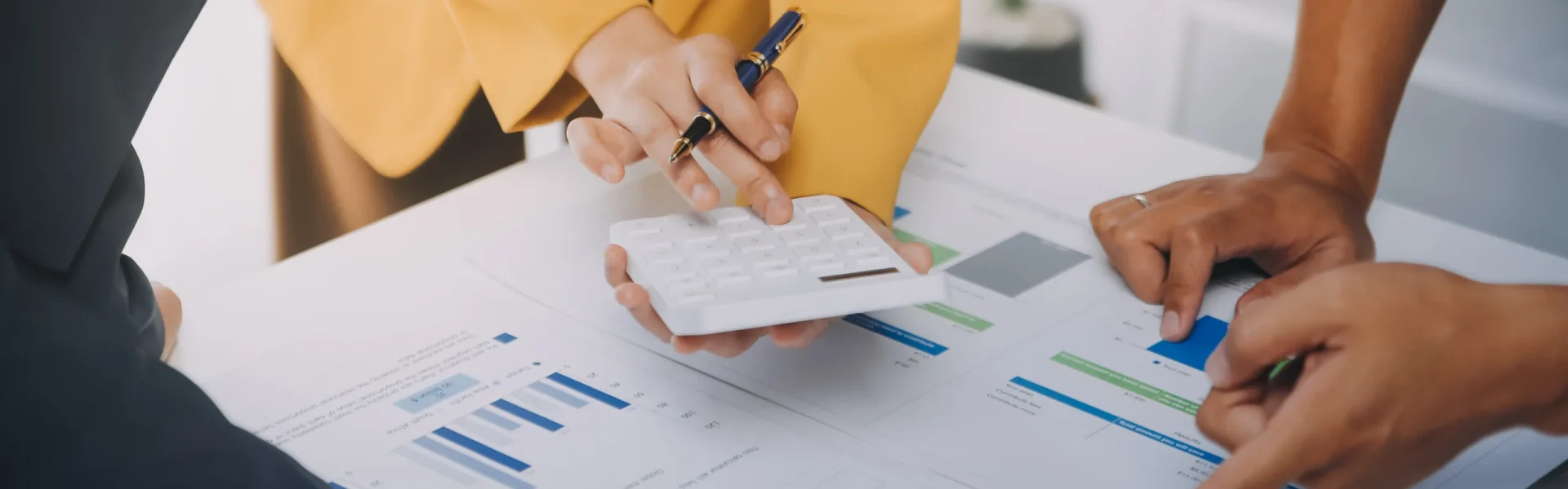 vecteezy financial analysts analyze business financial reports on a 49875548